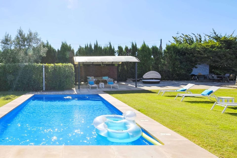 Holiday Home Swimming Pool