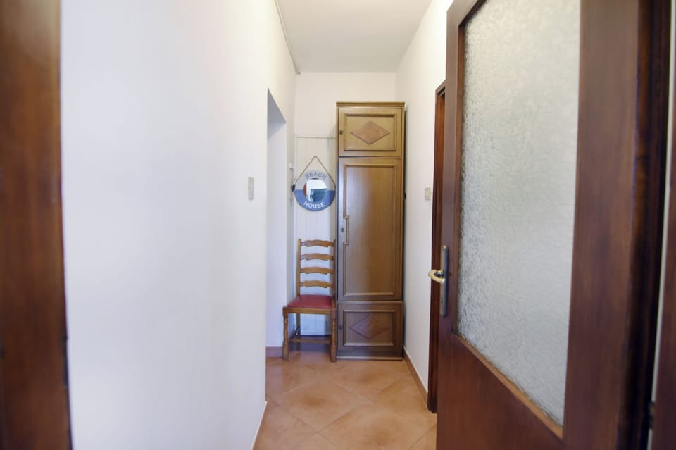 Apartment, 2 Bedrooms, Patio, Garden View | Interior