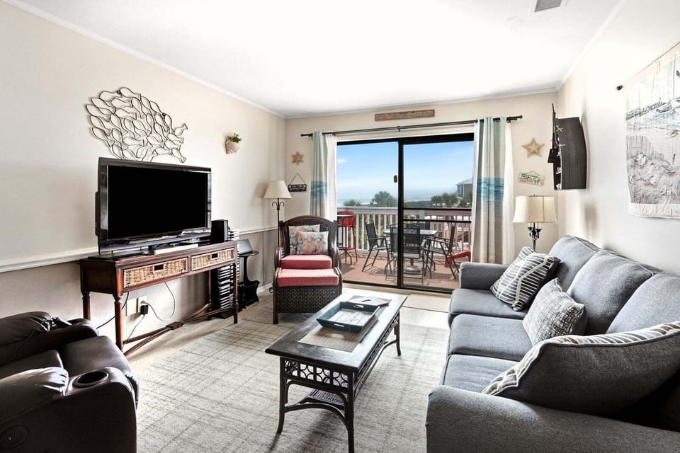 Furniture, Indoors, Living Room, Room, Couch