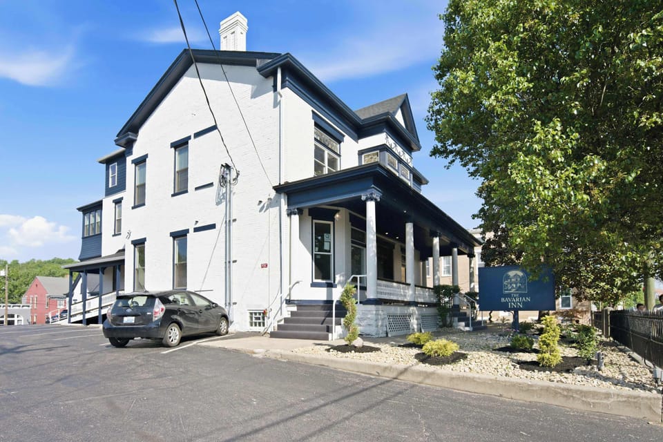 Welcome to The Bavarian Inn 5!​