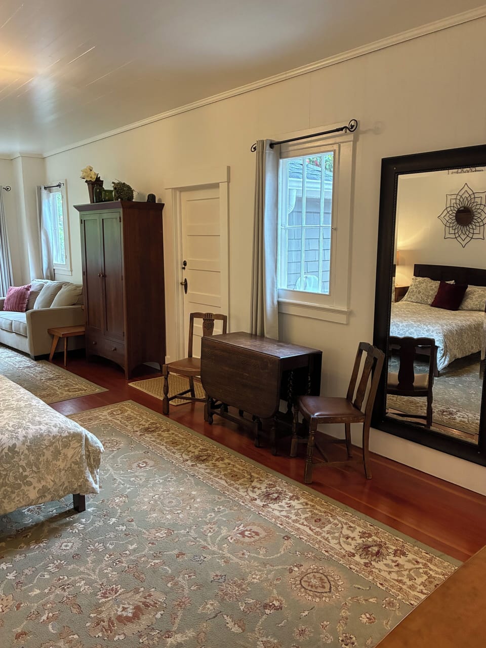 Private entrance into the Hidden Garden Suite