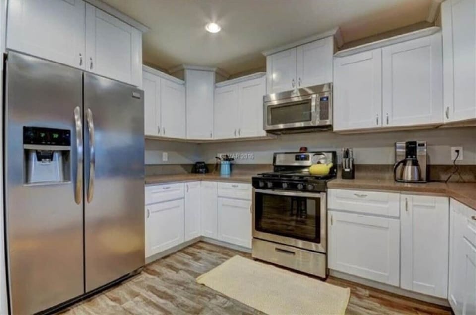 stove and fridge