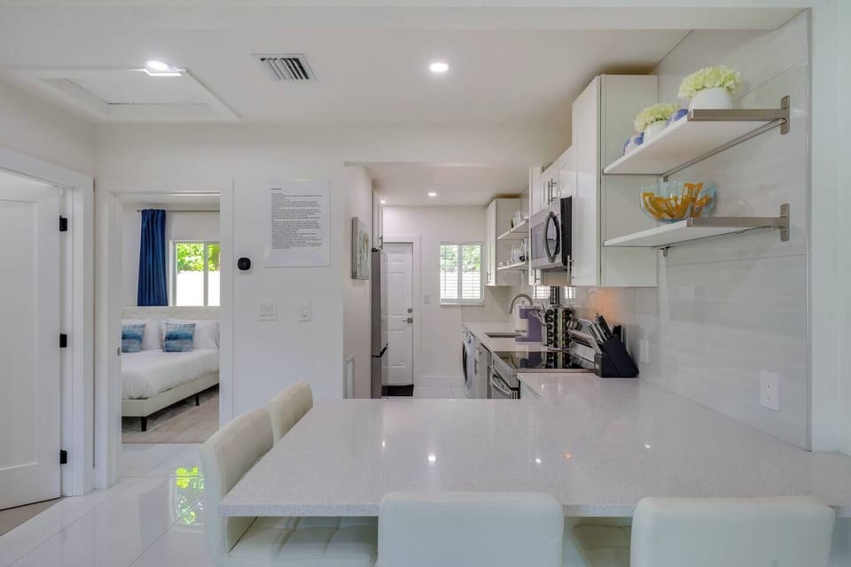 Living Room | Kitchen