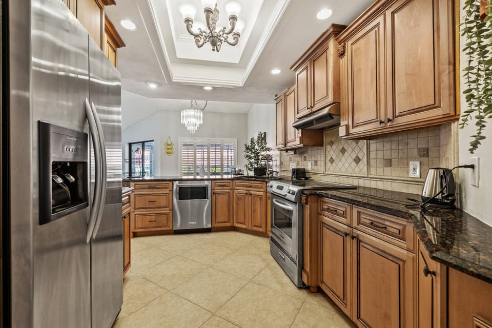 Full Kitchen with Stainless Steel Appliances
