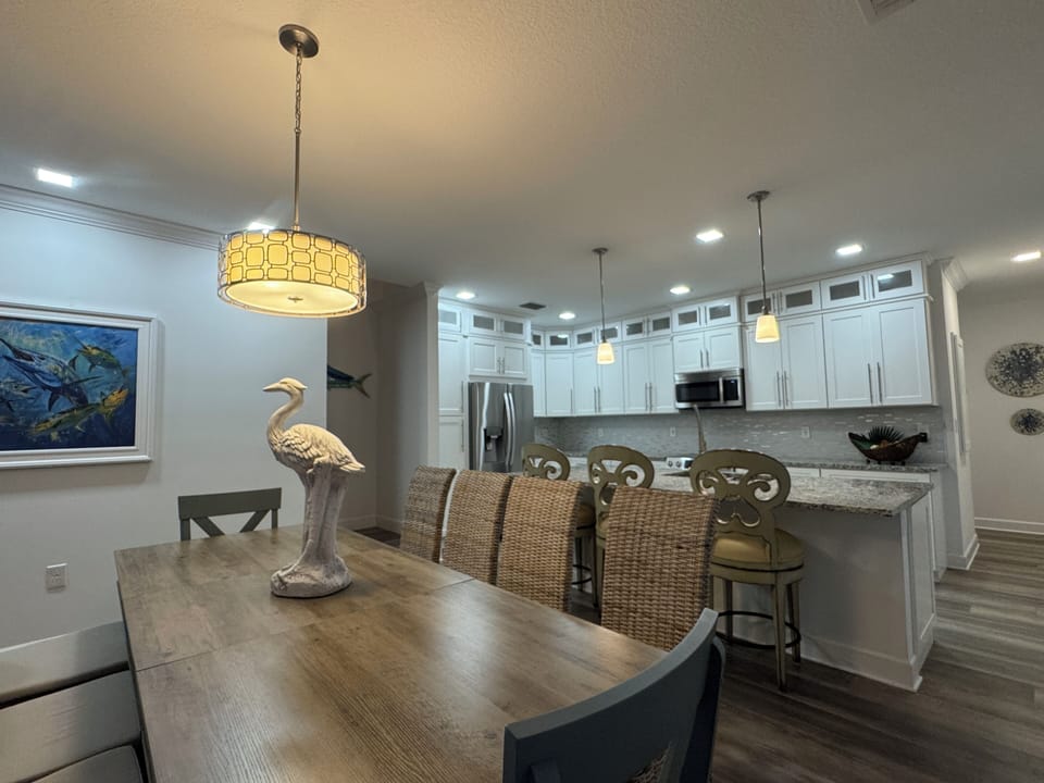 The kitchen is a chef's delight with everything you could need! 