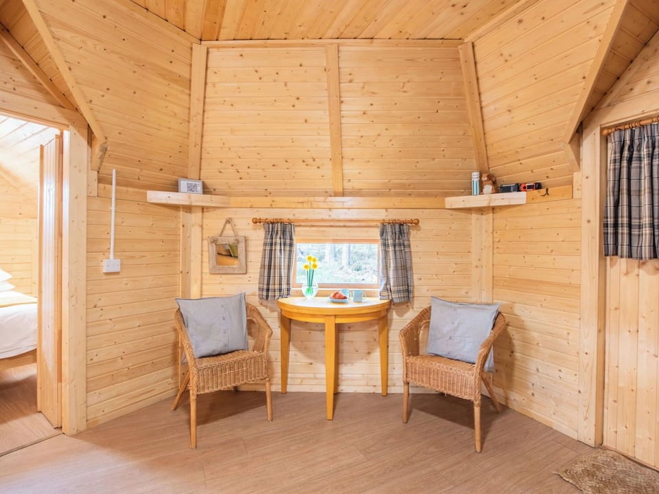 Home, Estate, Resort, Swimming Pool, Villa, Hotel, Balcony, Outdoor Furniture, Seaside Resort, Resort Town
