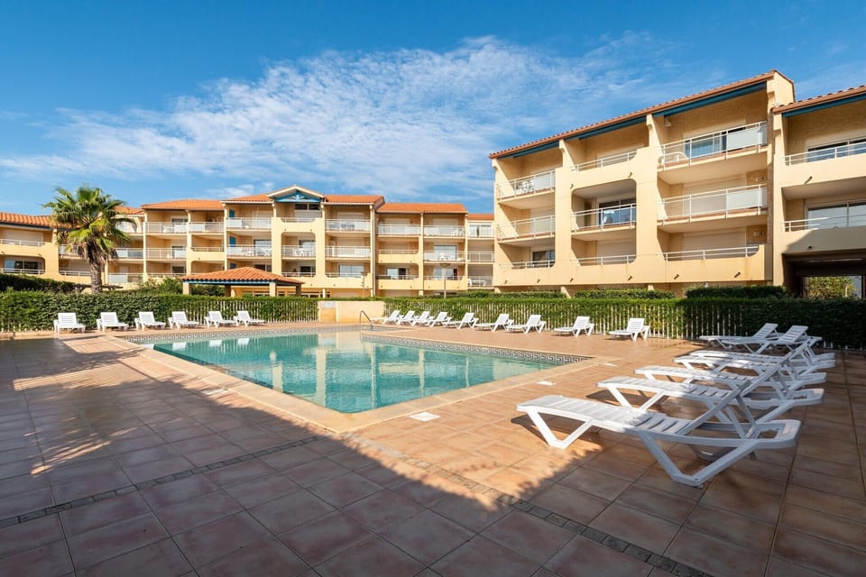 Holiday Home Swimming Pool