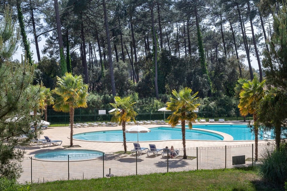 Holiday Home Swimming Pool