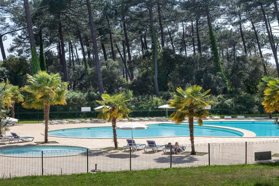 Holiday Home Swimming Pool