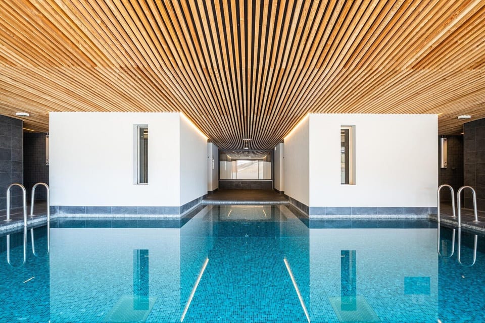 Holiday Home Swimming Pool