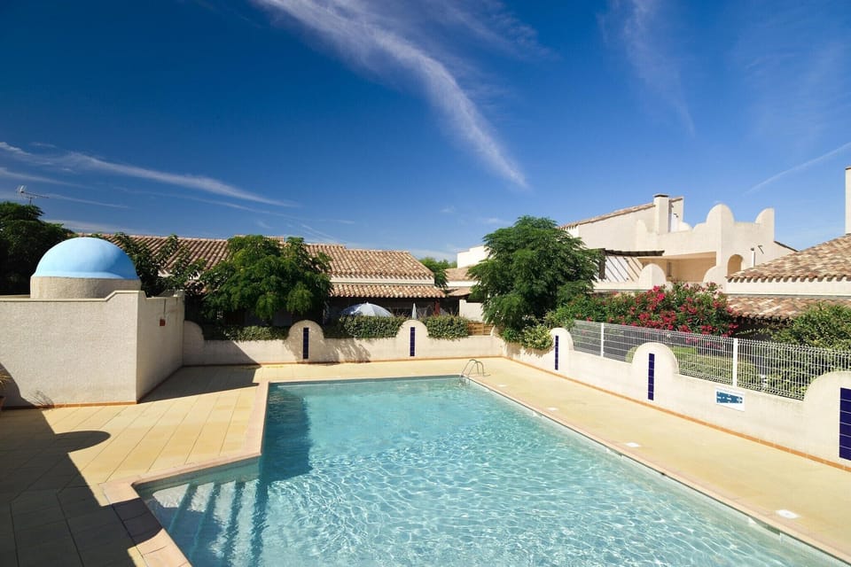 Holiday Home Swimming Pool