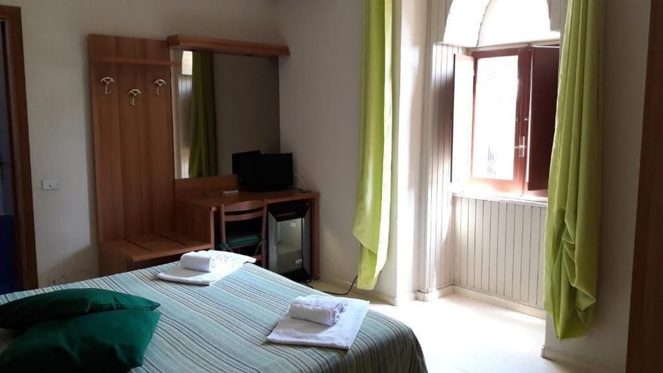 Standard Double or Twin Room, Balcony | In-room safe, blackout drapes, soundproofing, free WiFi