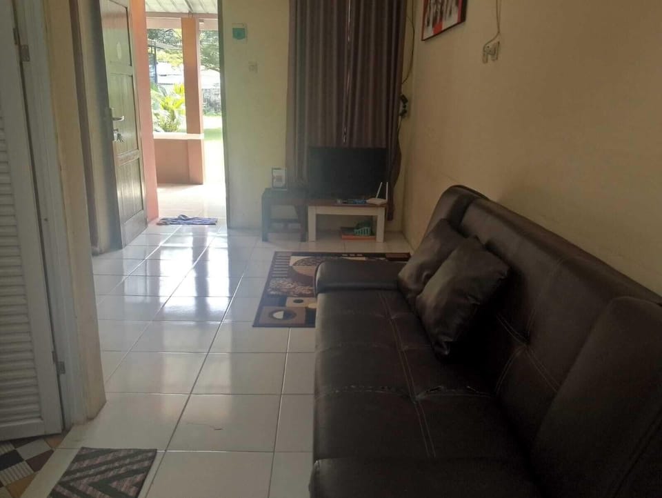 Suite | Interior
