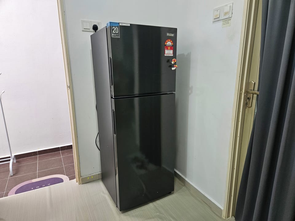 Refrigerator