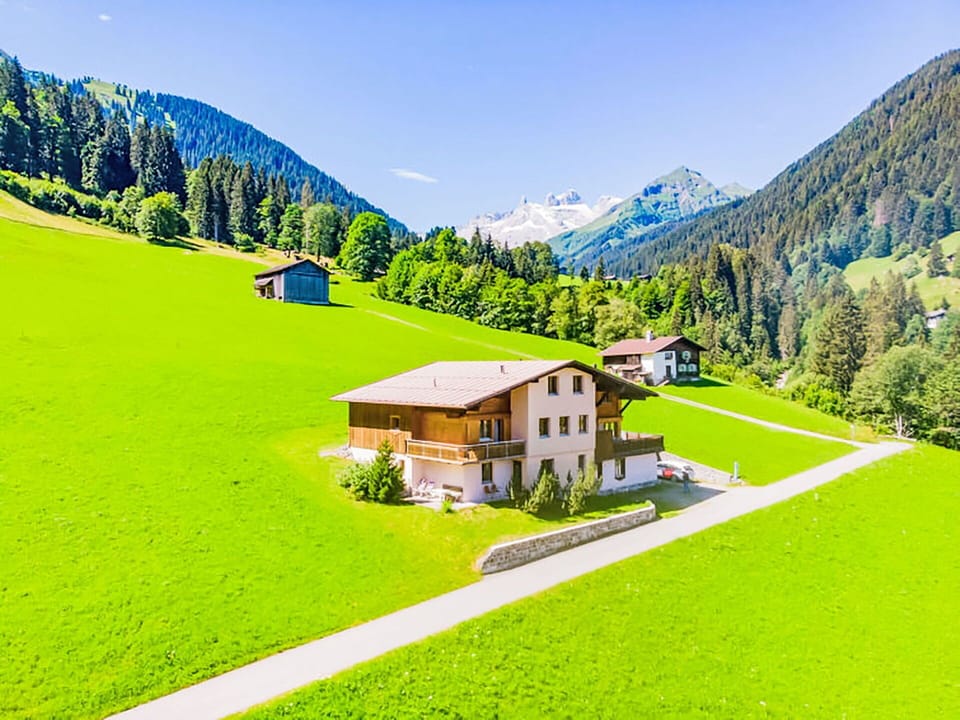 Mountainous Landforms, House, Hill, Highland, Landscape, Cottage, Home, Mountain, Hill Station, Mountain Range