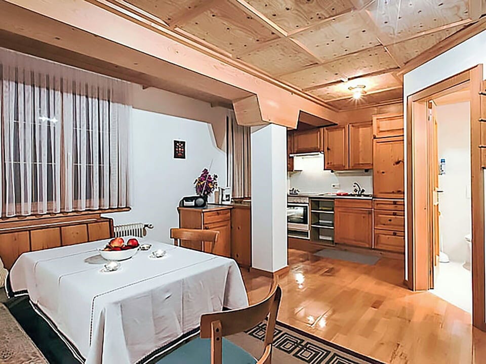 Interior Design, Ceiling, Wood, Furniture, Floor, Flooring, Chair, Room, Light Fixture, Apartment