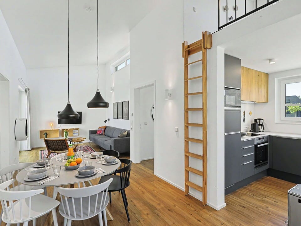 Interior Design, Flooring, Wood, Floor, Ceiling, Furniture, Room, Apartment, Kitchen, Wood Flooring