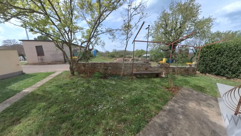 Apartment, 2 Bedrooms, Balcony | Property grounds