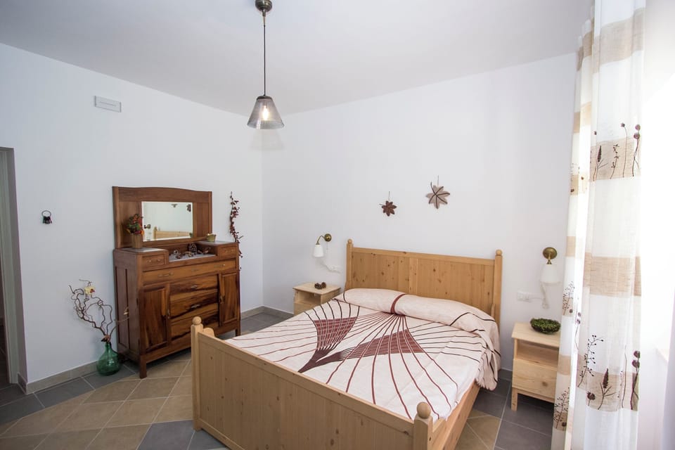 Quadruple Room, Garden View | Bed sheets