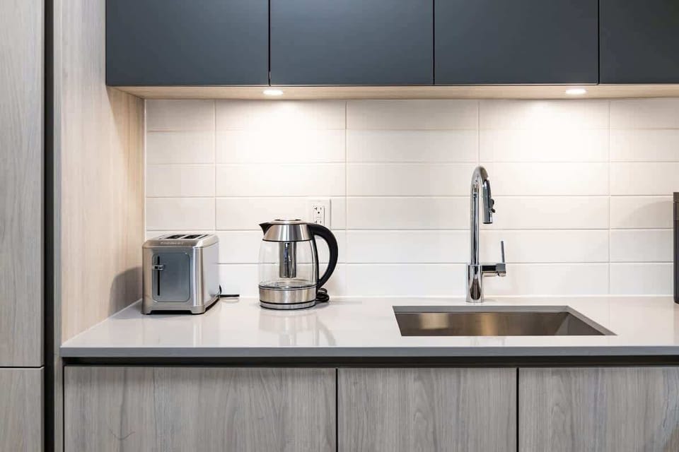 Fully equipped kitchen for everyday cooking
