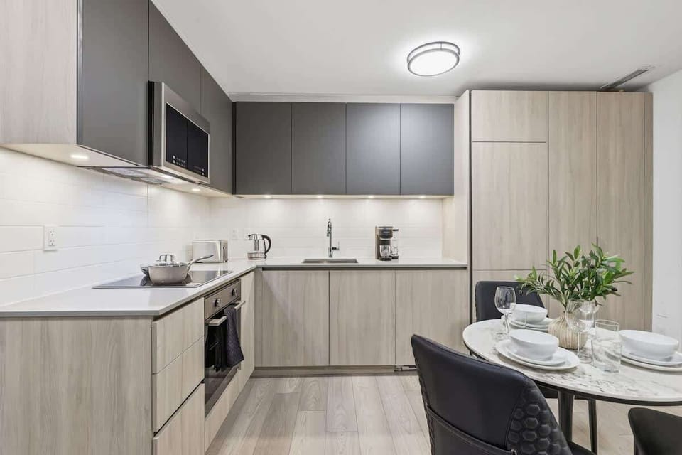Dining table perfect for group meals