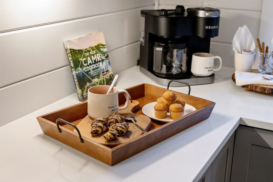 Fully equipped for everything from coffee to full meals- Keurig Duo Coffee machine (we provide started pods and grounds)