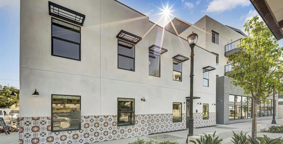 Pull up, step in, and make yourself at home—this gem is waiting for you!