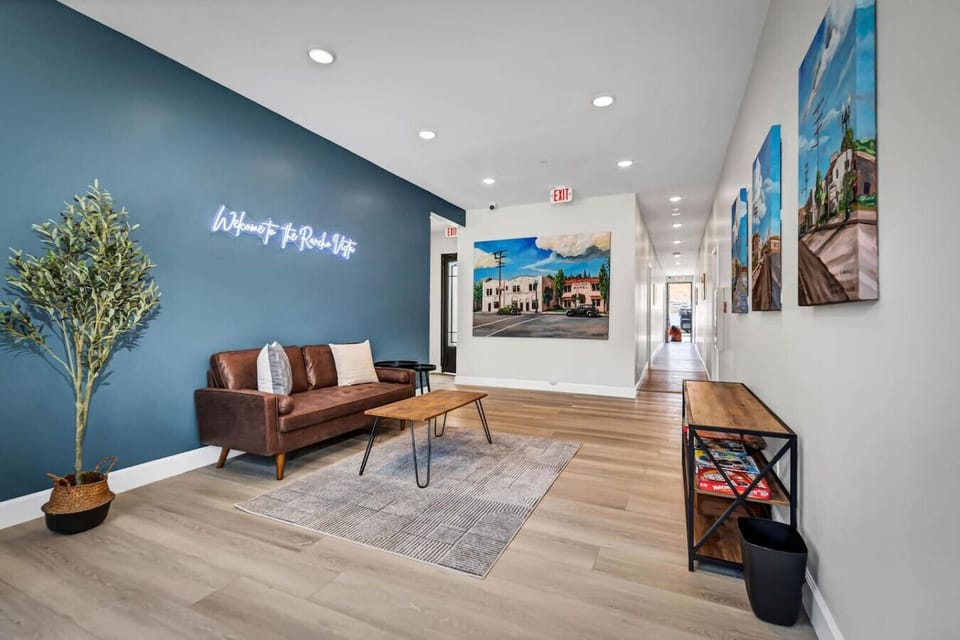 Cozy and stylish lobby designed for relaxation.