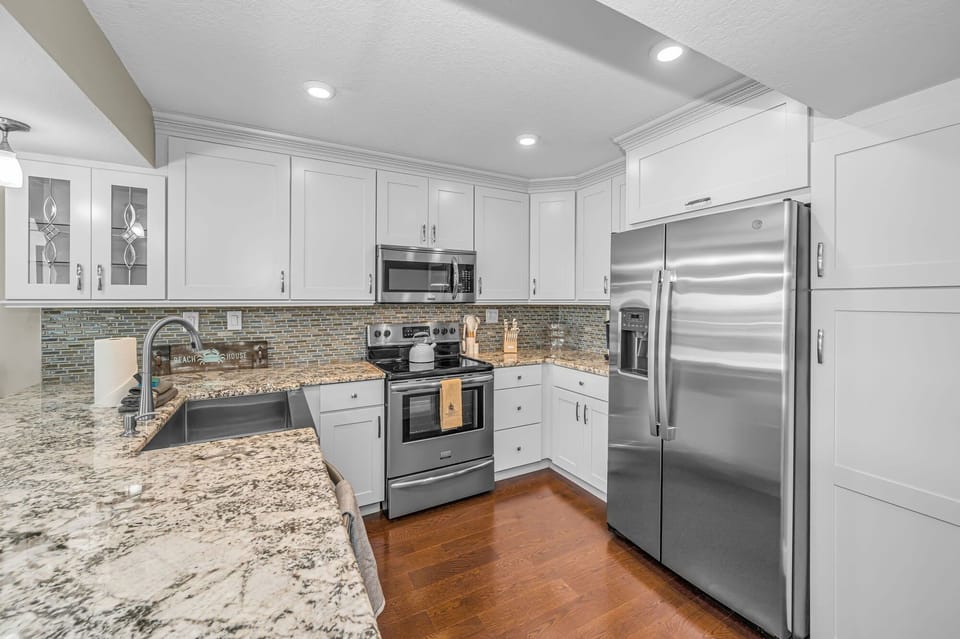Brand new beautiful kitchen
