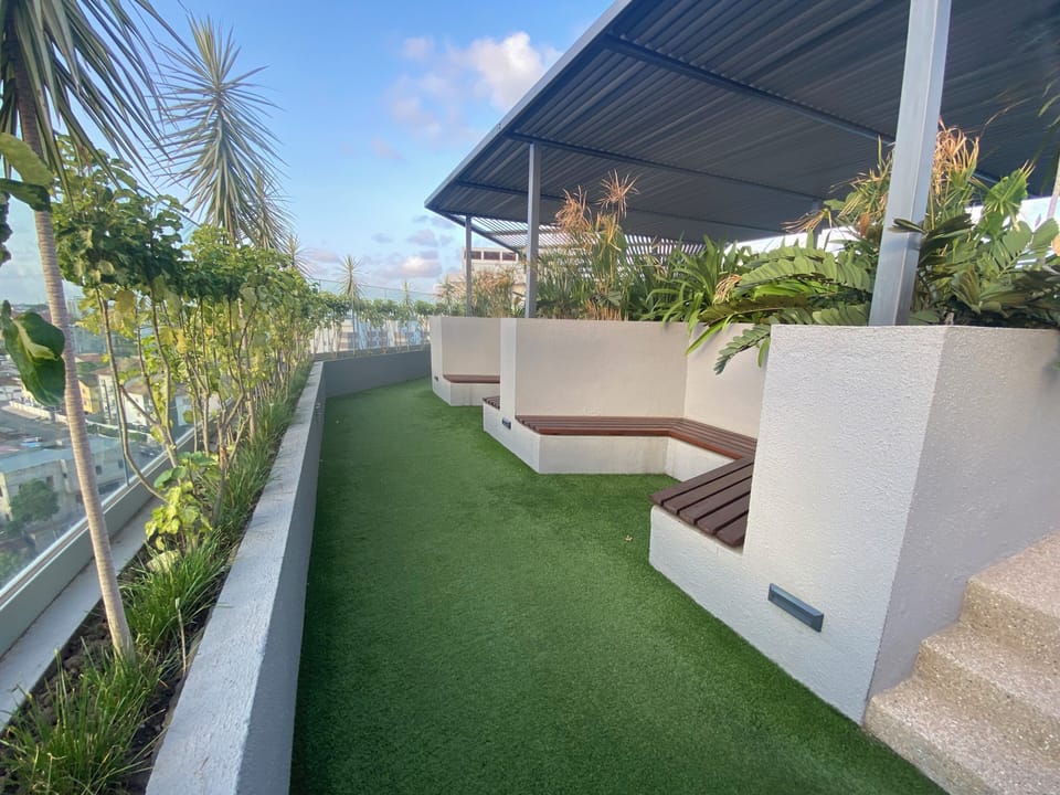 Studio Suite, City View | Courtyard view