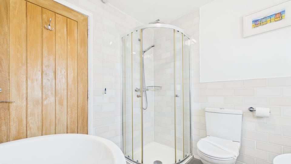 Stone's Throw - 3 Bed Holiday Home - Saundersfoot (28682)