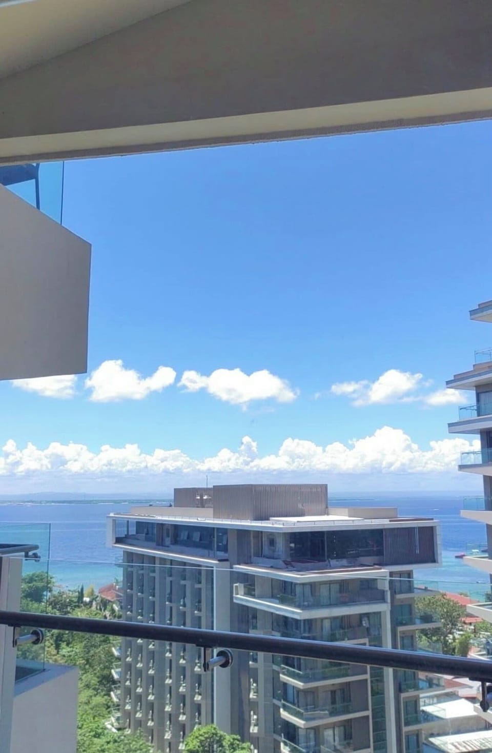 Deluxe Studio, Balcony, Beach View | Property grounds