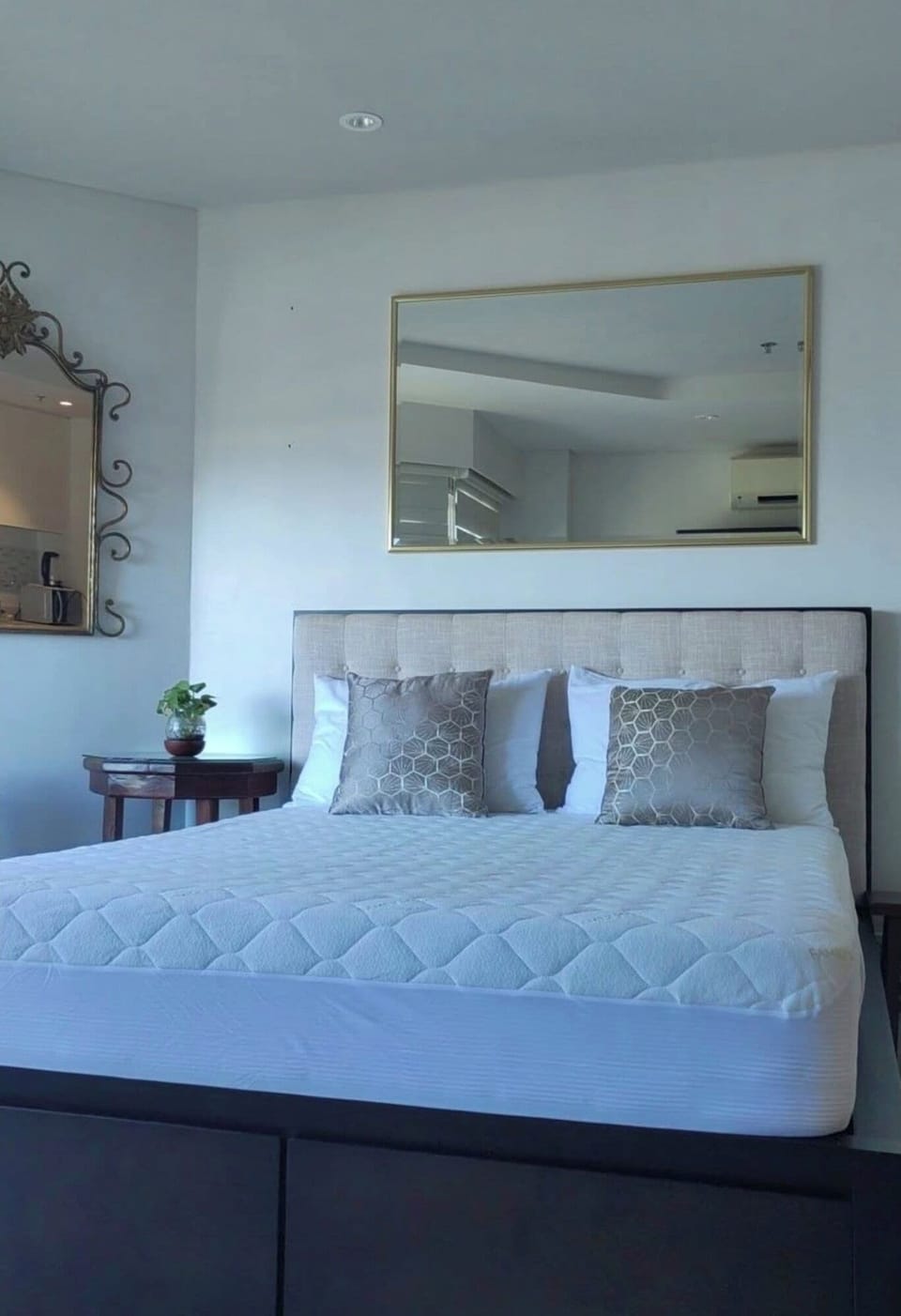 Deluxe Studio, Balcony, Beach View | Terrace/patio