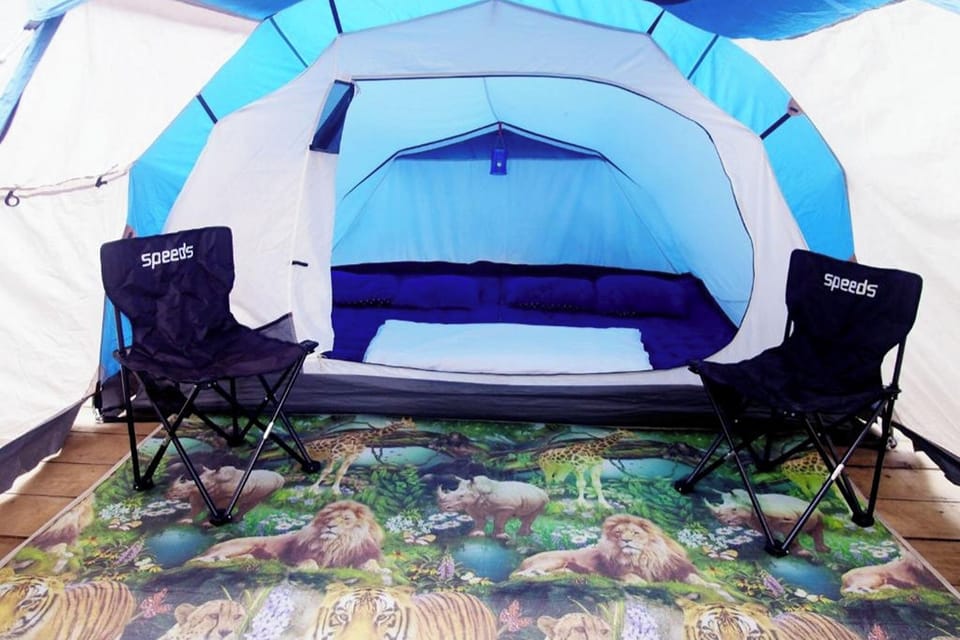Deluxe Room | WiFi (free), bed sheets