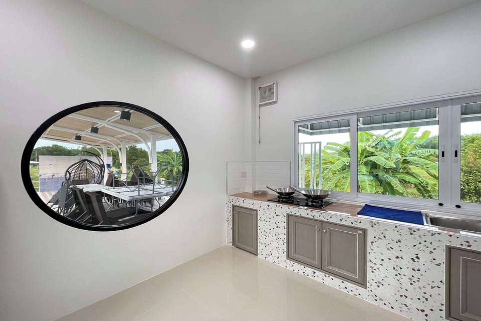 Villa | Private kitchenette | Shared fridge, microwave, electric kettle