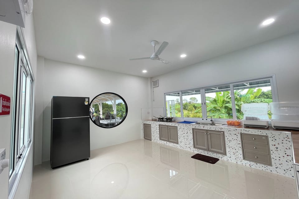 Villa | Shared kitchen | Shared fridge, microwave, electric kettle
