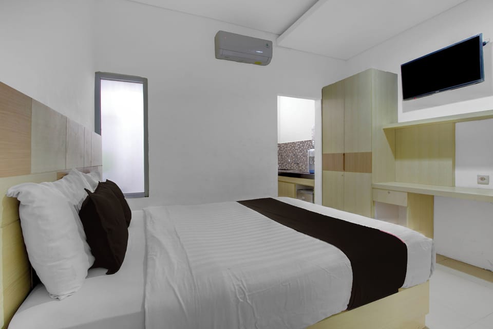 Deluxe Double Room | WiFi (free), bed sheets