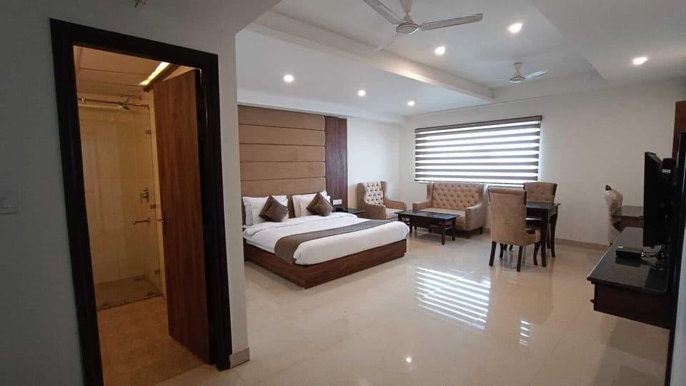 Executive Room