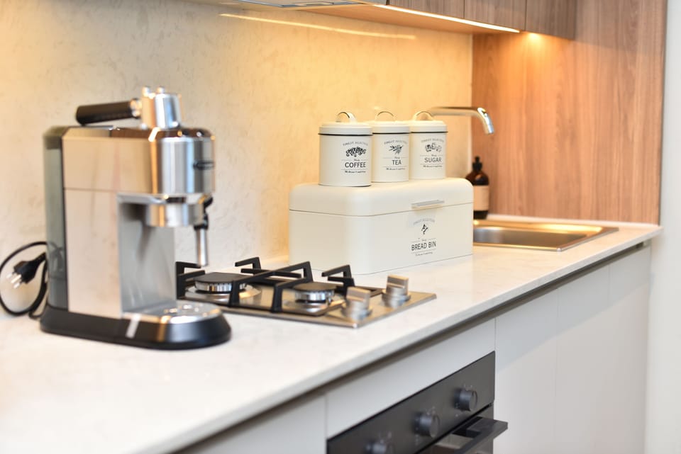 Apartment, 1 Bedroom, Balcony | Interior