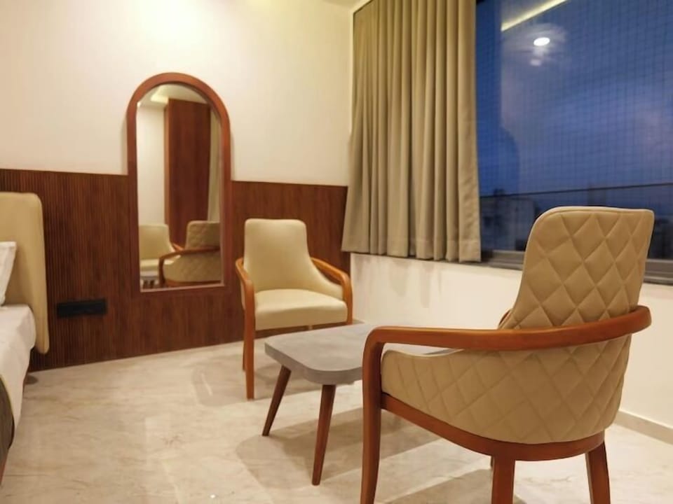Suit room | Free WiFi