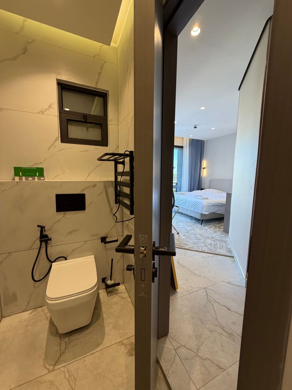 204 Tara-jre Al Lweibdeh 2bdr With Stunning View Apartment in Africa