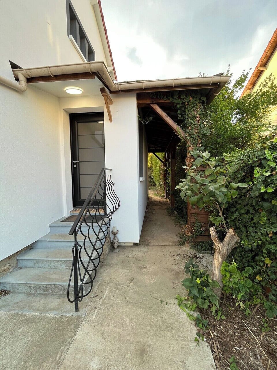 Listing image 28
