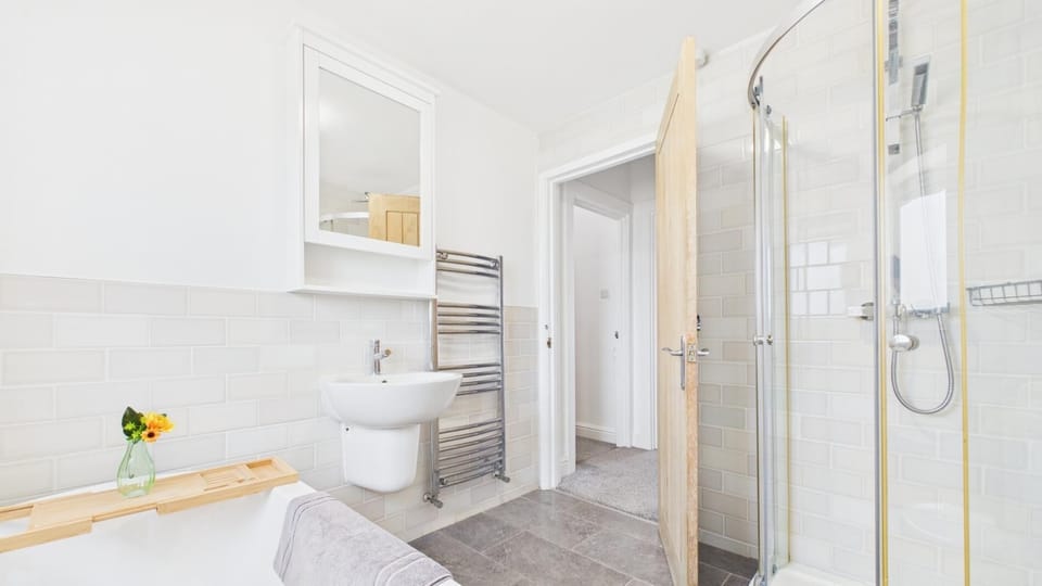 Stone's Throw - 3 Bed Holiday Home - Saundersfoot Cottage in Saundersfoot