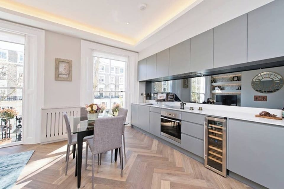 Kitchen/Dining