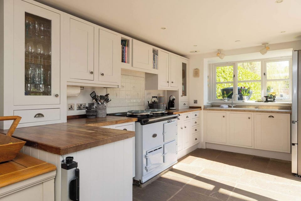 Bright kitchen overlooking the garden