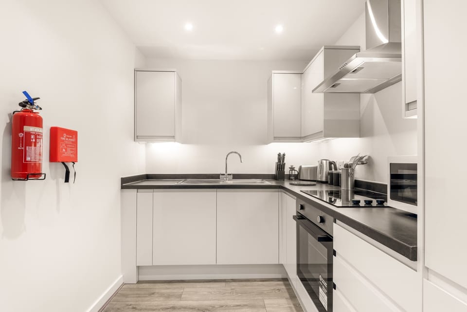 Fully equipped kitchen