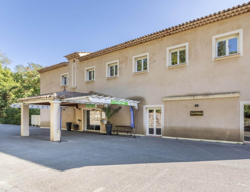 Apartment | Exterior