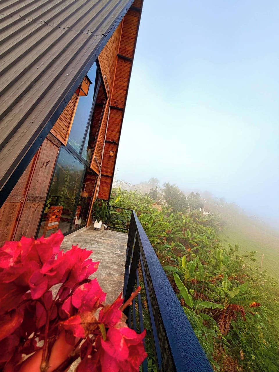 Cabin, 3 Bedrooms, Accessible, Balcony | Property grounds