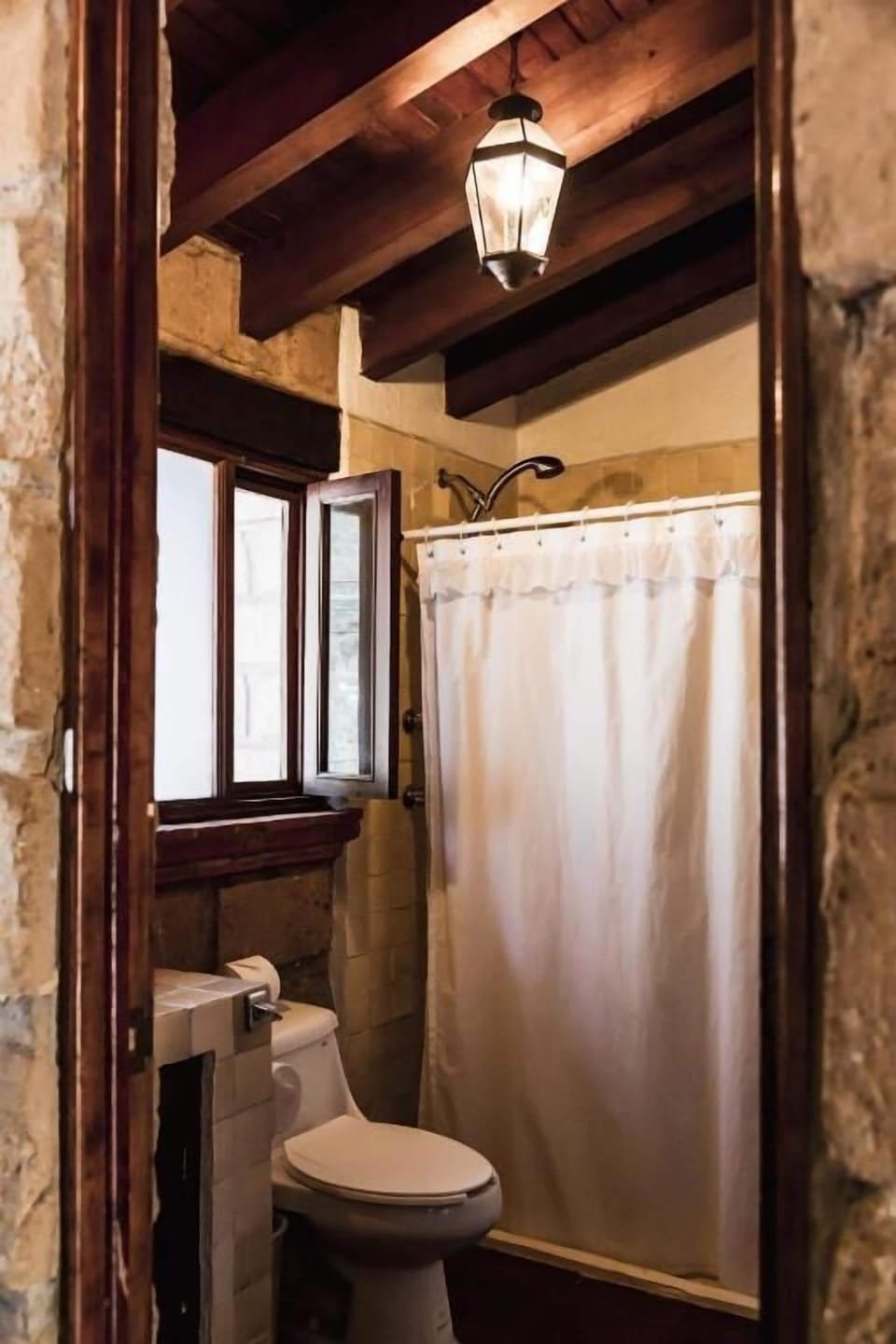 Family Room, Garden View | Bathroom