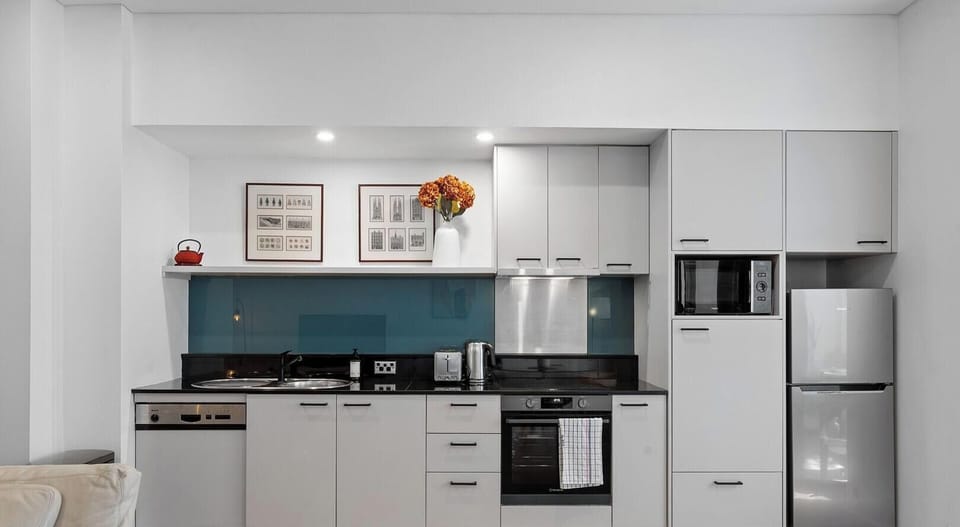 Functional kitchen for light cooking